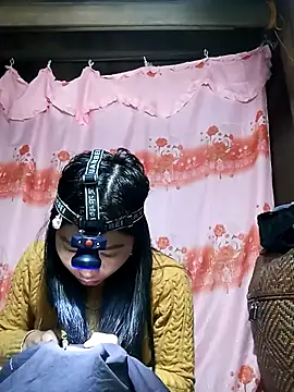 Hiniyk2 online show from February 6, 2026, 2:07 am