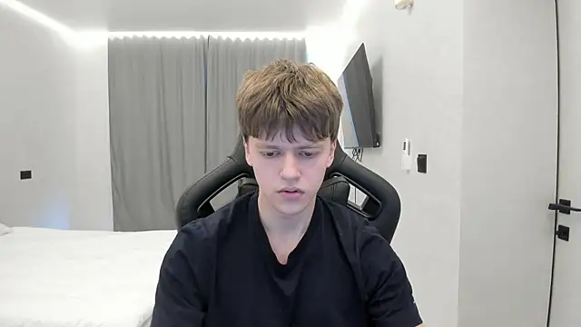 bonekoambalabu online show from April 17, 2026, 2:20 pm