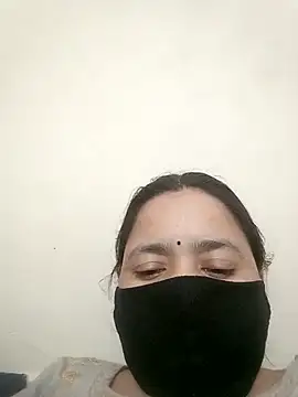 Snapshot of hot_69monika chatting on February 13, 2026, 2:33 am hot 69monika online show from February 13, 2026, 2:33 am