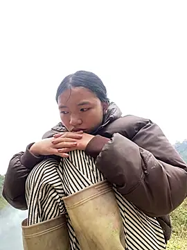 nanaa71 online show from January 10, 2026, 5:14 am