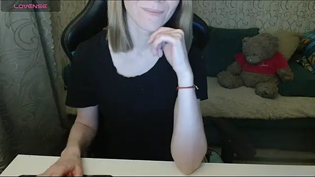 -Milamanka- online show from March 11, 2026, 5:18 pm