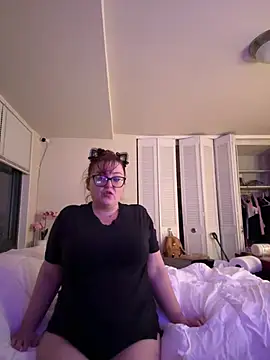 KittyCreamKisses online show from February 6, 2026, 3:24 am