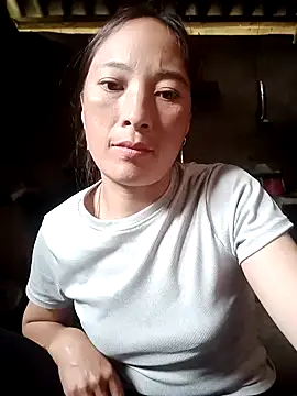 muamua99 online show from April 18, 2026, 4:15 am