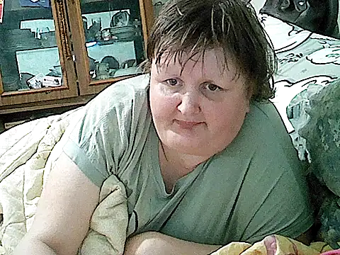 nataly4560 online show from May 15, 2026, 9:02 pm