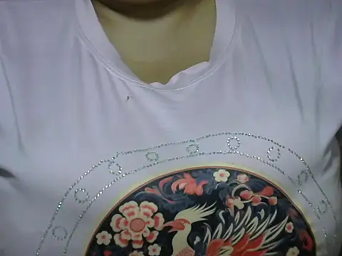 Snapshot of schoco_milff chatting on June 15, 2026, 12:44 am schoco milff online show from June 15, 2026, 12:44 am