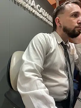 Snapshot of Chubandchaser chatting on February 25, 2026, 11:15 pm Chubandchaser online show from February 25, 2026, 11:15 pm