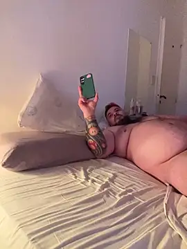 Snapshot of Chubandchaser chatting on February 27, 2026, 3:18 am Chubandchaser online show from February 27, 2026, 3:18 am