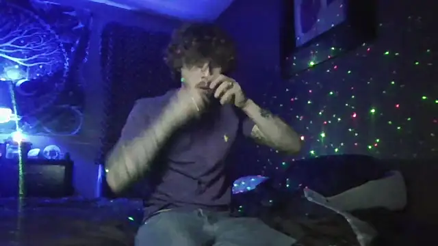 Derrick7799 online show from February 5, 2026, 4:19 am