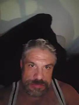 Snapshot of eddy73xxx chatting on June 8, 2026, 9:32 am eddy73xxx online show from June 8, 2026, 9:32 am