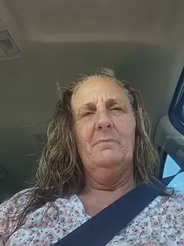 HotAzMilf online show from April 8, 2026, 9:16 pm