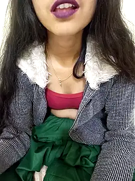 Snapshot of Kanchan7909 chatting on February 3, 2026, 9:14 am Kanchan7909 online show from February 3, 2026, 9:14 am