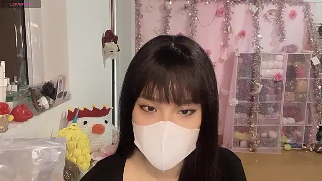 Tieu-May online show from March 11, 2026, 8:52 am