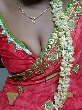 Snapshot of tamil-Diya90 chatting on May 5, 2026, 7:06 pm tamil-Diya90 online show from May 5, 2026, 7:06 pm