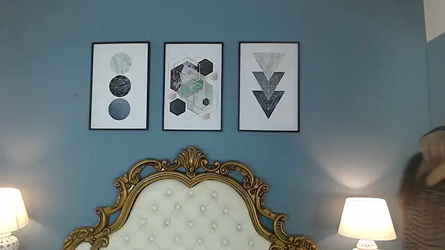 ArianaRouge online show from January 13, 2026, 12:09 pm