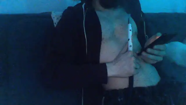 Snapshot of KaelNox chatting on April 28, 2026, 4:00 pm KaelNox online show from April 28, 2026, 4:00 pm