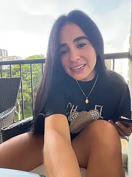 RoseOnYou online show from February 10, 2026, 10:20 pm