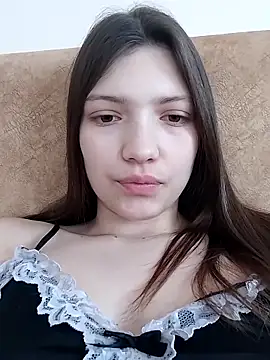 LunaTori456 online show from April 13, 2026, 7:23 am