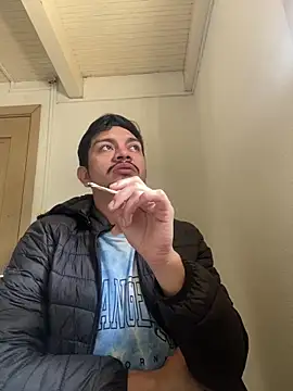 GostosoRS25 online show from April 26, 2026, 1:19 pm