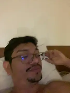 GostosoRS25 online show from April 21, 2026, 6:14 pm