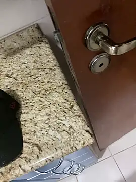 jeanramon01 online show from February 20, 2026, 8:44 pm