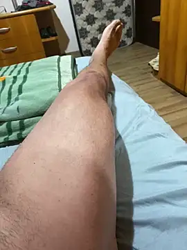 jeanramon01 online show from February 23, 2026, 4:14 am