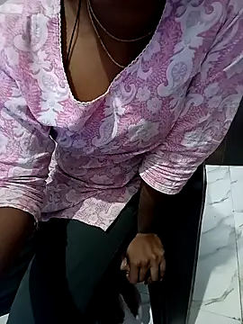 Sexy sara09 online show from March 4, 2026, 4:09 am