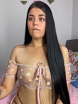 sophyy white online show from February 21, 2026, 10:34 pm