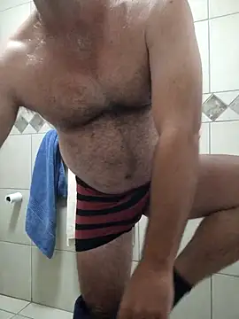 Playmate1976 online show from April 9, 2026, 5:52 pm