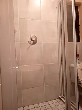 Playmate1976 online show from April 14, 2026, 5:51 pm