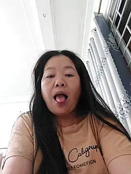 donaaa2 online show from January 9, 2026, 2:57 pm