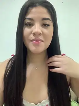 kahraujo online show from May 18, 2026, 6:12 pm