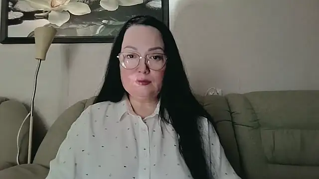 infinity loveliness online show from March 24, 2026, 7:41 am