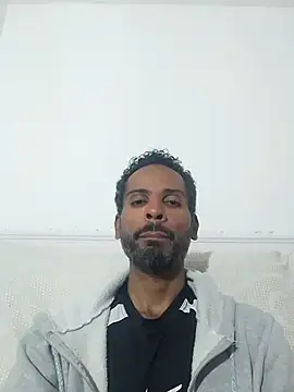 Snapshot of moreno_alpha_br chatting on July 26, 2026, 3:13 am moreno alpha br online show from July 26, 2026, 3:13 am