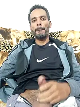 Snapshot of moreno_alpha_br chatting on July 7, 2026, 6:47 am moreno alpha br online show from July 7, 2026, 6:47 am