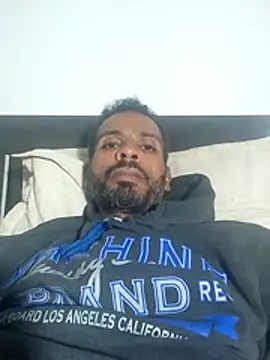 Snapshot of moreno_alpha_br chatting on June 28, 2026, 10:43 am moreno alpha br online show from June 28, 2026, 10:43 am