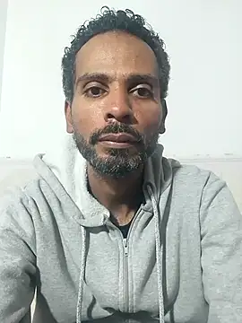 Snapshot of moreno_alpha_br chatting on July 28, 2026, 3:47 am moreno alpha br online show from July 28, 2026, 3:47 am