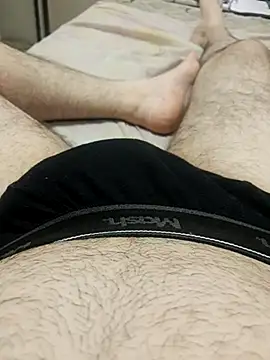 rolaaa2000 online show from February 18, 2026, 1:36 am