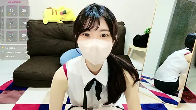 Snapshot of Rui-chaaan chatting on May 5, 2026, 5:32 am Rui-chaaan online show from May 5, 2026, 5:32 am
