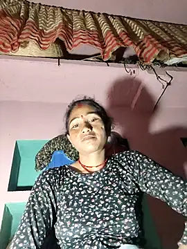 lodhi8080 online show from April 16, 2026, 9:50 pm