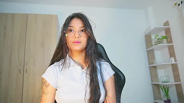 celestes777 online show from May 9, 2026, 7:50 pm