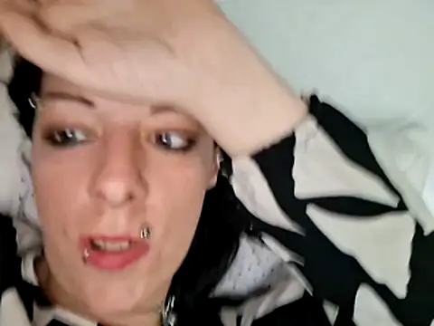 lolipopmaria online show from February 23, 2026, 2:28 pm