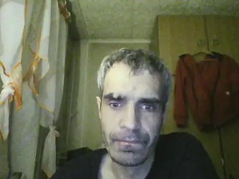 Snapshot of Gattuzoman85 chatting on April 29, 2026, 9:21 pm Gattuzoman85 online show from April 29, 2026, 9:21 pm