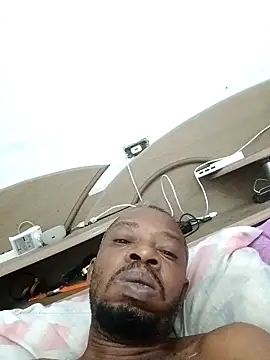 Negaomalinha1 online show from April 7, 2026, 11:34 am