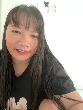 Suni-ii online show from April 14, 2026, 3:55 am