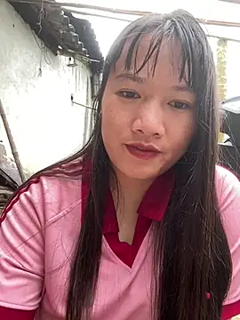 Snapshot of Suni-ii chatting on May 18, 2026, 12:33 am Suni-ii online show from May 18, 2026, 12:33 am