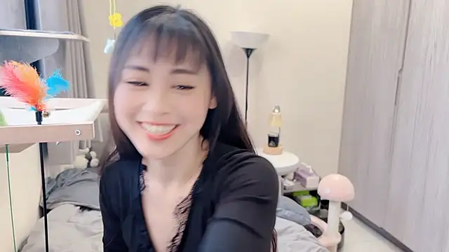 BabyOneDaily online show from February 9, 2026, 2:20 am