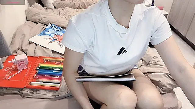 Snapshot of BabyOneDaily chatting on April 7, 2026, 11:23 am BabyOneDaily online show from April 7, 2026, 11:23 am