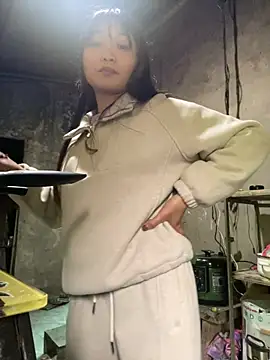 mode-bae online show from March 5, 2026, 5:04 am