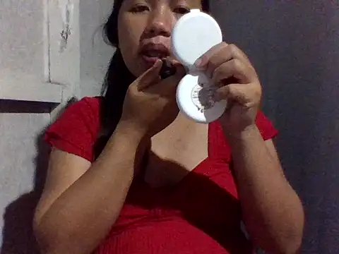 sweetprinces08 online show from April 19, 2026, 2:18 pm