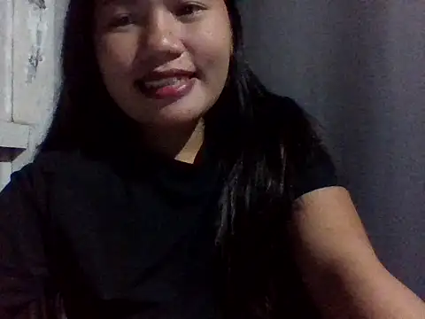 sweetprinces08 online show from April 17, 2026, 12:19 pm